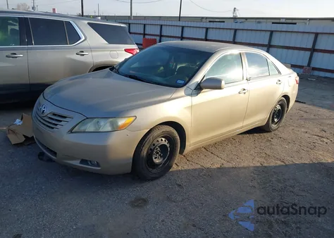 2009 Toyota Camry Le z USA, uszkodzony, nr VIN 4T1BE46K29U828093